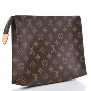 SOLD❗️ Louis Vuitton Toilet / Clutch 26